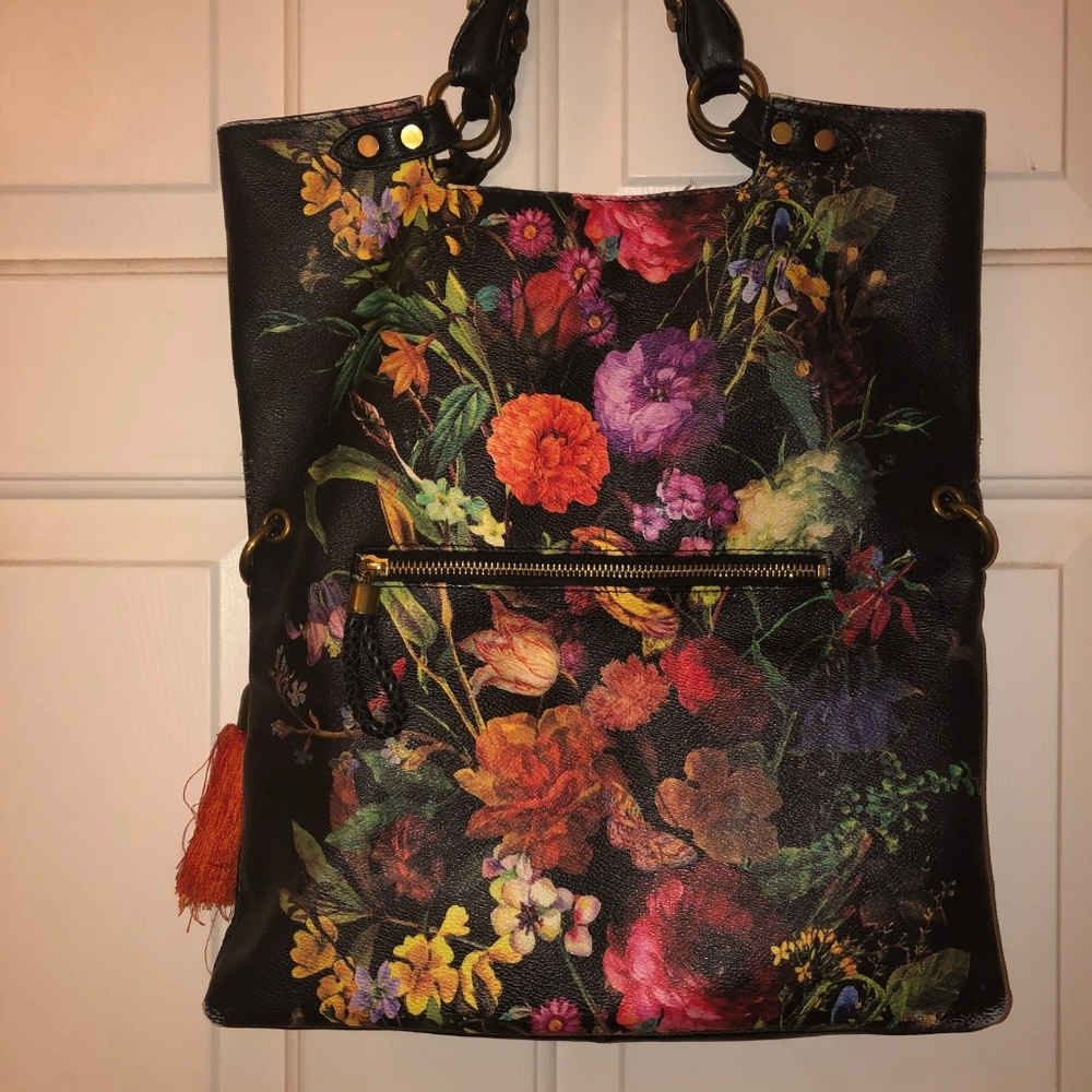 Elliott Lucca bag